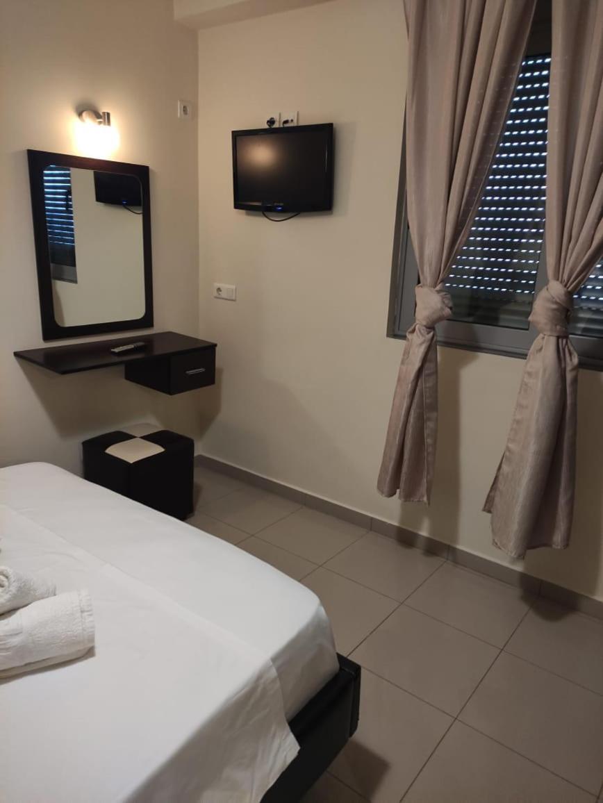Adam Apartments Sarande Ngoại thất bức ảnh